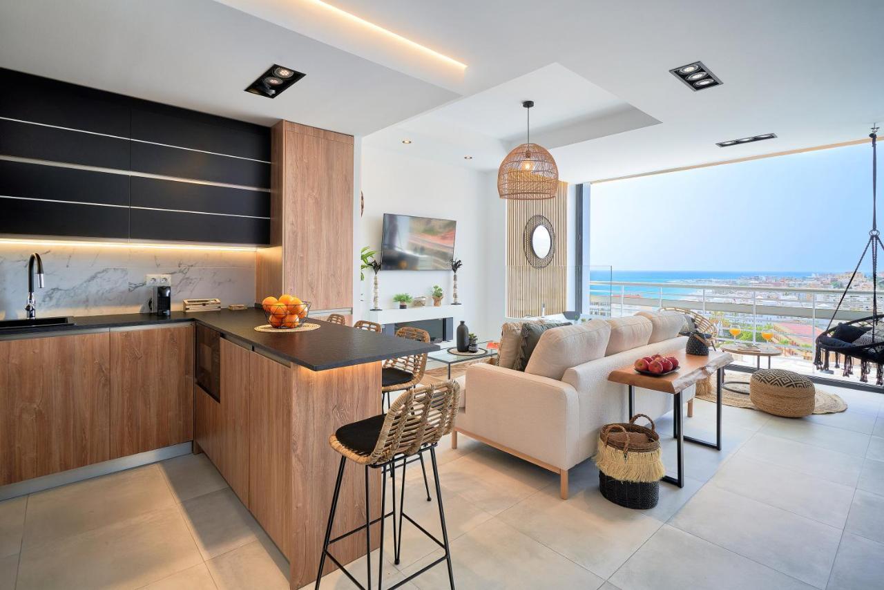 Pura Vida Luxury Apartment With Jacuzzi Торремолинос Экстерьер фото