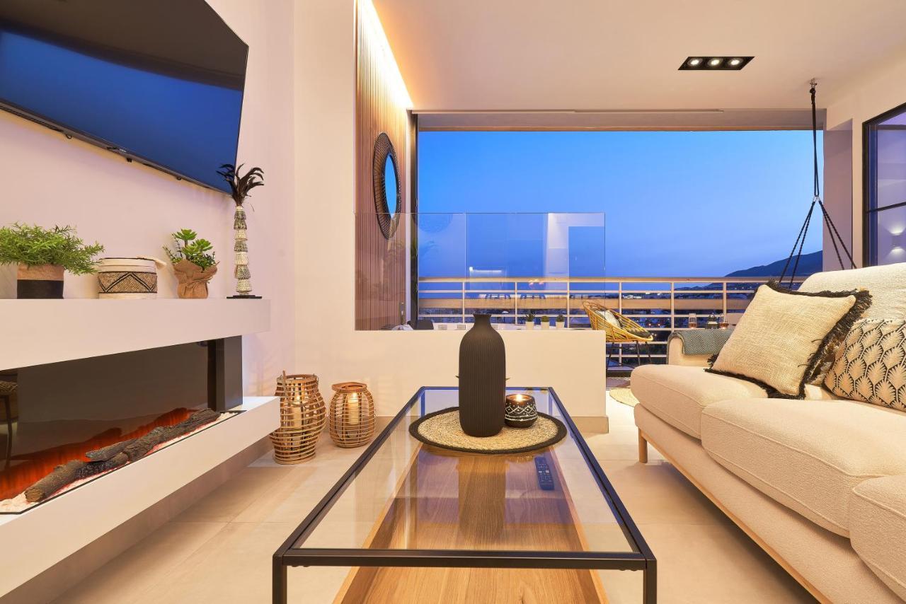 Pura Vida Luxury Apartment With Jacuzzi Торремолинос Экстерьер фото