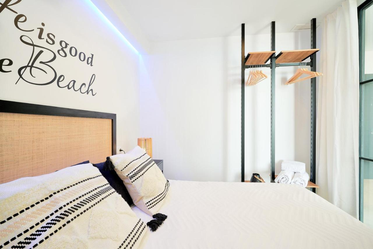 Pura Vida Luxury Apartment With Jacuzzi Торремолинос Экстерьер фото